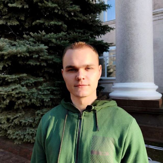 Александр Бондаренко